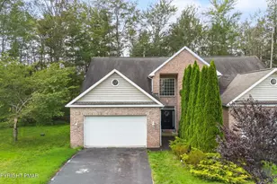 32 Pine Tree Dr, Covington Township, PA 18424 - Photo 2