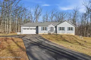 152 Savage Trail, East Stroudsburg, PA 18301 - Photo 4