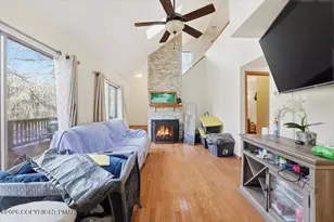 518 Wales Ct, Bushkill, PA 18324 - Photo 6