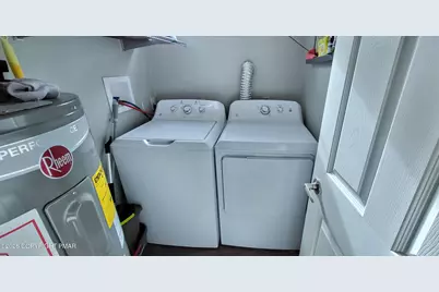  1093 Porter Drive, Bushkill, PA 18324 - Photo 36