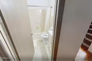 3315 Windermere Dr, Bushkill, PA 18324 - Photo 12