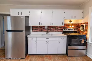 125 Front St, Bangor, PA 18013 - Photo 2