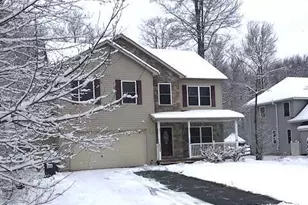 6334 Cherokee Trail, Tobyhanna, PA 18466 - Photo 2