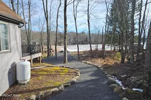254 N Arrow Dr, Pocono Lake, PA 18347 - Photo 4
