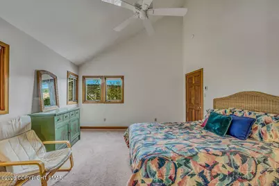  487 N Lake Drive, Lake Harmony, PA 18624 - Photo 28