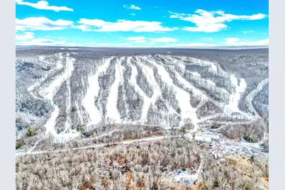  188 Snow Ridge Circle, Lake Harmony, PA 18624 - Photo 2