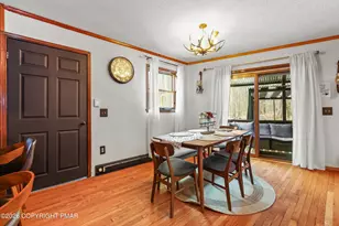 939 Country Pl Dr, Tobyhanna, PA 18466 - Photo 10