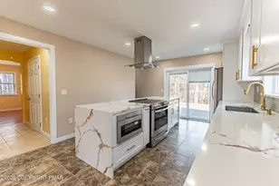 9851 Deerwood Dr, Tobyhanna, PA 18466 - Photo 10