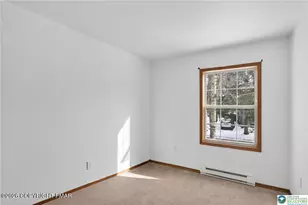 6318 Ventnor Dr, Tobyhanna, PA 18466 - Photo 16