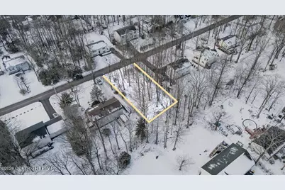  348 Buckingham Circle, Tobyhanna, PA 18466 - Photo 2