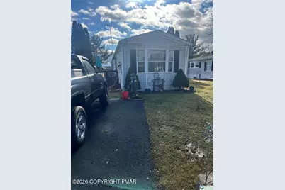  285 Greenbriar Drive, Bath, PA 18014 - Photo 6