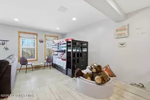 208 Sycamore Ct, Tannersville, PA 18372 - Photo 34