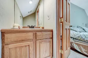 390 Snow Ridge Cir, Lake Harmony, PA 18624 - Photo 16