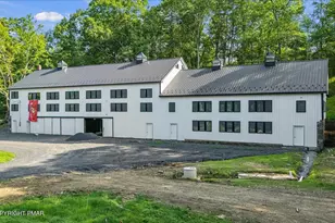 138 Frutchey Dr, East Stroudsburg, PA 18302 - Photo 2