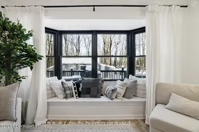  110 Linden Loop, Pocono Summit, PA 18346 - Photo 8