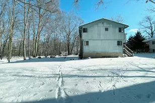 127 Skyview Rd, Dingmans Ferry, PA 18328 - Photo 6