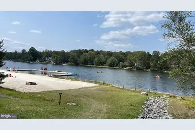  1225 Country Place Drive, Tobyhanna, PA 18466 - Photo 44