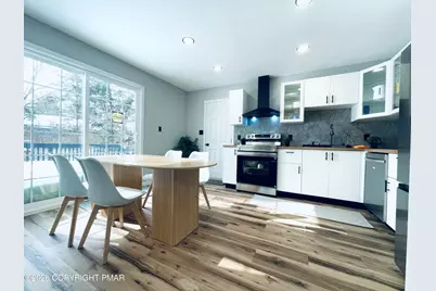  1120 Country Place Drive, Tobyhanna, PA 18466 - Photo 2