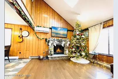  72 E Creek View Drive # N1948, Covington Township, PA 18424 - Photo 2