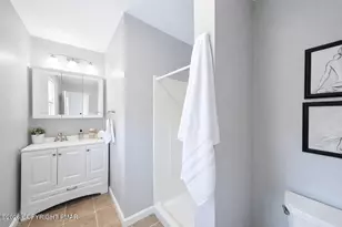 640 Front St, Bangor, PA 18013 - Photo 12