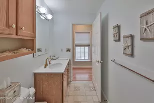 742 Biltmore Ave, Easton, PA 18040 - Photo 30