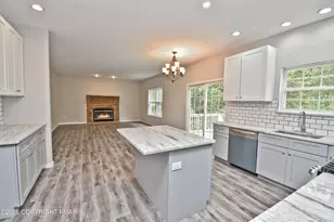 557 Marco Way, East Stroudsburg, PA 18302 - Photo 8