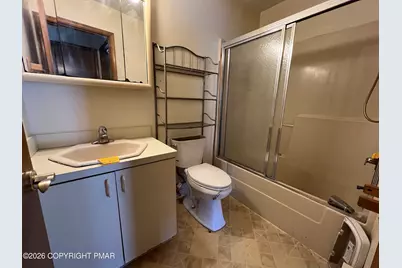  146 Foxfire Drive #APT 106, Mount Pocono, PA 18344 - Photo 10