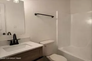 138 English Ct, Bushkill, PA 18324 - Photo 18