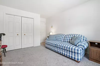  333 Jade Avenue, East Stroudsburg, PA 18301 - Photo 32