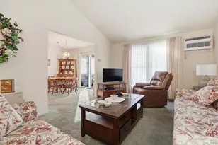 333 Jade Ave, East Stroudsburg, PA 18301 - Photo 14