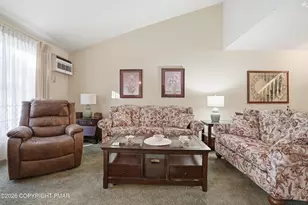 333 Jade Ave, East Stroudsburg, PA 18301 - Photo 12