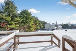 644 Country Acres Ct, Effort, PA 18330 - Photo 2