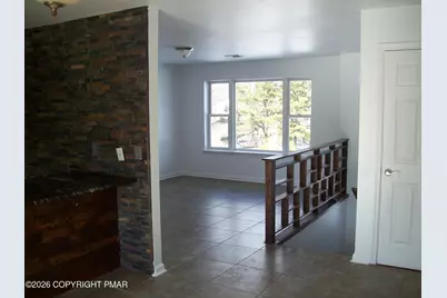  128 Bull Run, Long Pond, PA 18334 - Photo 10