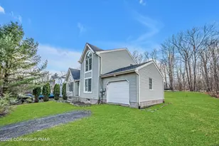 2150 Onondaga Way, Tobyhanna, PA 18466 - Photo 6