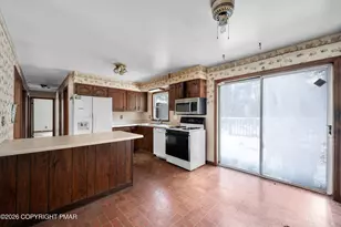 401 Schoolhouse Rd, East Stroudsburg, PA 18302 - Photo 8