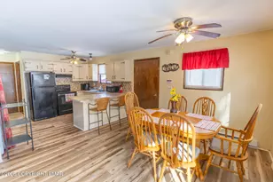 1881 Beverly Ct, Tobyhanna, PA 18466 - Photo 4