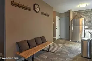 3 Middle Village Way, Tannersville, PA 18372 - Photo 6