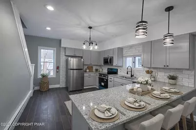  253 E Abbott Street, Lansford, PA 18232 - Photo 8