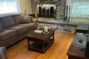 25 Estates Dr, Lake Harmony, PA 18624 - Photo 8