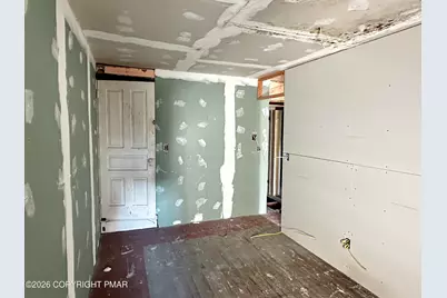  117 E Saylor Street, Mount Carmel, PA 17851 - Photo 12