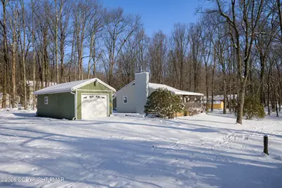  8676 Twin Lake Drive, Kunkletown, PA 18058 - Photo 10