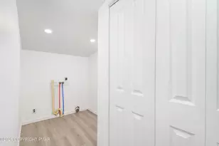 8676 Twin Lake Dr, Kunkletown, PA 18058 - Photo 14