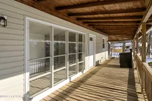 8676 Twin Lake Dr, Kunkletown, PA 18058 - Photo 12