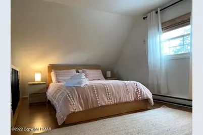  124 Bull Run, Long Pond, PA 18334 - Photo 10