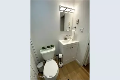  124 Bull Run, Long Pond, PA 18334 - Photo 16