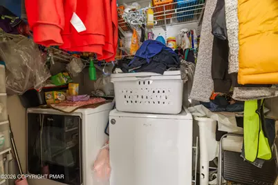  127 Simmons Place, Bushkill, PA 18324 - Photo 12