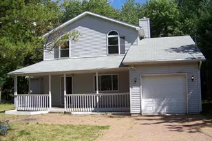 4116 Low Ridge Rd, Pocono Summit, PA 18346 - Photo 1