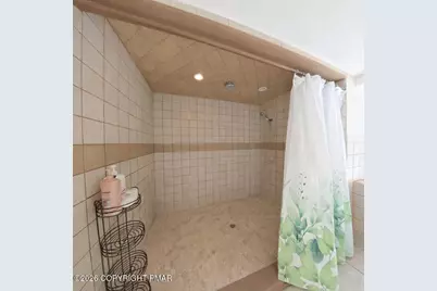  162 Oak Ridge Drive, Milford, PA 18337 - Photo 26