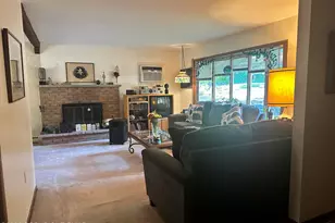 9 Lions St, East Stroudsburg, PA 18301 - Photo 10