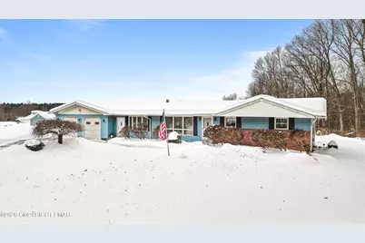  380 Cherry Lane Road, Bartonsville, PA 18321 - Photo 2